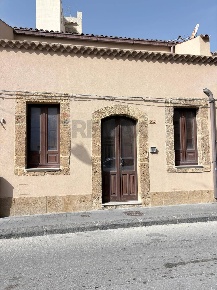 Foto Casa indipendente in Via Epicarmo 237, Augusta Centro di 236 m²