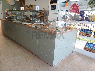 Foto Attività commerciale in Via Garibaldi 78, Cornaredo Centro di 65 m²