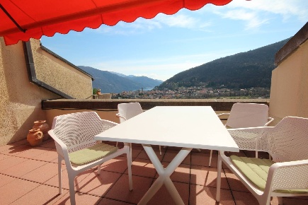 Foto Appartamento in Casali Gerbia 20, Cannobio Centro di 101 m² in vendita