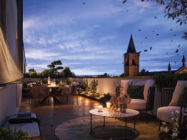 Foto Appartamento in Piazza Saint Etienne, Ferrara Centro Storico di 241 m²