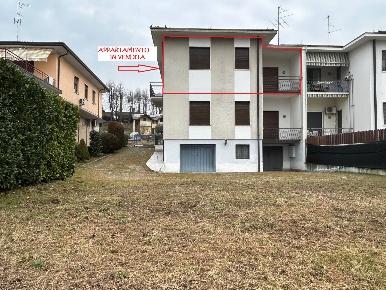 Foto Appartamento in VIA MONTE LEONE, Gallarate Moriggia di 135 m²