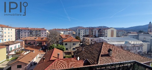 Foto Appartamento in Piazza Abba, Cairo Montenotte Centro di 120 m²