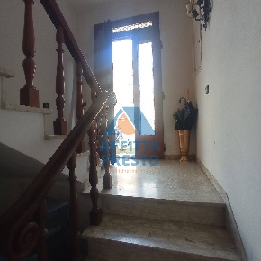 Foto Appartamento a Empoli di 205 m² con 5 locali in vendita