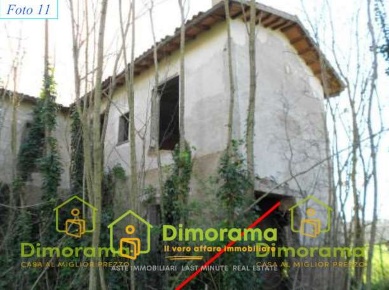 Foto Appartamento a Viterbo di 251 m² con 11 locali in vendita