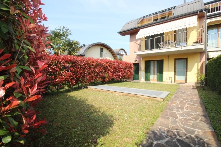 Foto Appartamento in via Po 1, Mozzo di 98 m² con 3 locali in vendita