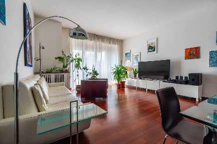 Foto Appartamento in Via Della Vittoria 64, Legnano di 180 m² con 5 locali