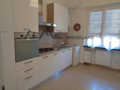 Foto Appartamento in via Tissoni, Savona di 60 m² con 3 locali in vendita
