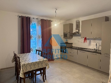 Foto Appartamento a Capraia e Limite di 80 m² con 3 locali in affitto