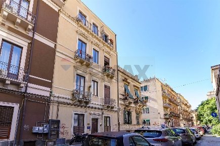 Foto Appartamento in Viale XX Settembre 35, Catania di 59 m² con 2 locali