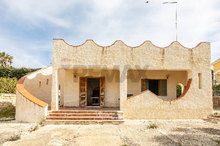 Foto Villa unifamiliare in Traversa Capo Ognina 17, Siracusa Ognina
