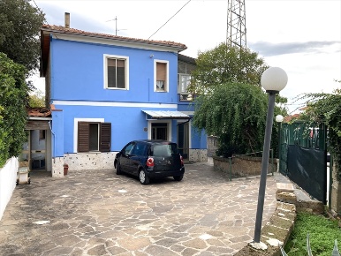 Foto Appartamento in Via Torrevecchia, Torrevecchia Teatina Torrevecchia