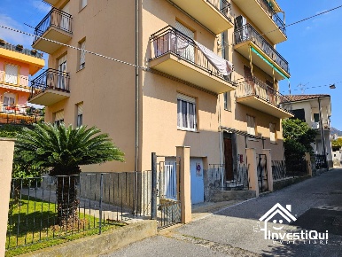Foto Appartamento in Via Pavia 9, Pietra Ligure Centro di 45 m² in vendita