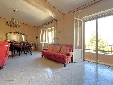 Foto Appartamento in Viale Crotone 66, Catanzaro Catanzaro Lido di 124 m²