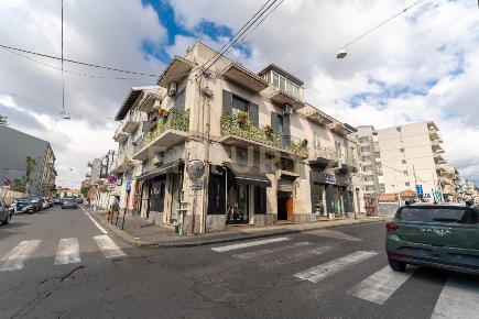 Foto Locale commerciale in Via del Bosco 107, Catania Barriera - Leucatia