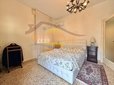 Foto Appartamento in VIA DANIELE MONTELEONI, Siracusa di 94 m² con 3 locali