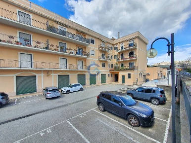Foto Appartamento in Viale Cassiodoro 25, Catanzaro Sala di 85 m²