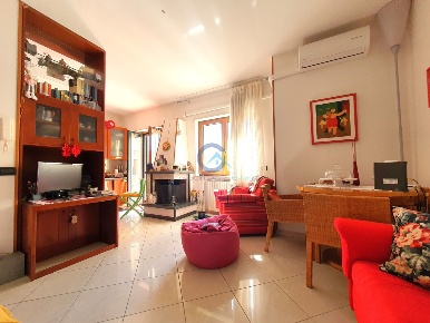 Foto Appartamento in Viale Cassiodoro 25, Catanzaro Sala di 85 m²