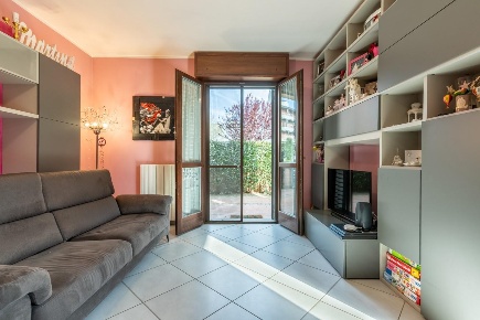 Foto Appartamento a Cascina Centro di 80 m² con 4 locali in vendita