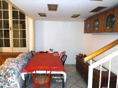 Foto Appartamento a Viareggio Lungomare di 60 m² con 4 locali in vendita