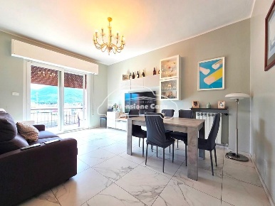 Foto Appartamento a Lucca Sant'Anna di 85 m² con 4 locali in vendita