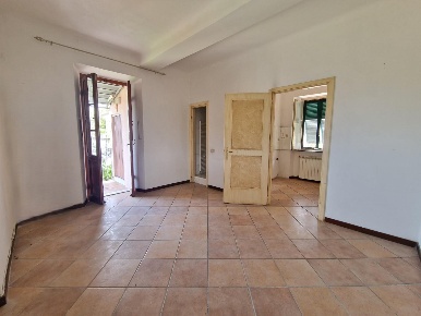 Foto Appartamento a Carrara Miseglia, Bedizzano, Codena di 80 m² in vendita