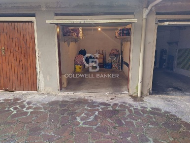 Foto Posti auto in Via Saint Vincent 19, Roma Cortina d'Ampezzo di 14 m²