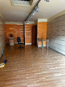 Foto Locale commerciale in Piazza Municipio 10, Arpino Centro di 73 m²