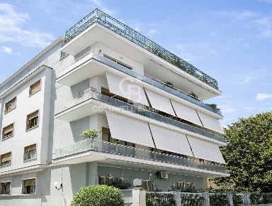 Foto Attico in Via Ettore Ximenes, Roma Parioli di 40 m² con 1 locali