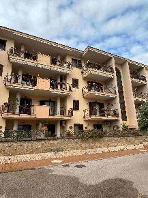 Foto Appartamento in Via Mercato, Mugnano di Napoli Centro di 150 m²