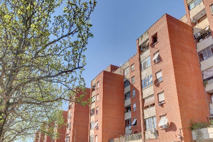 Foto Appartamento in Via Virgilio 31, Latina Centro di 90 m² con 4 locali