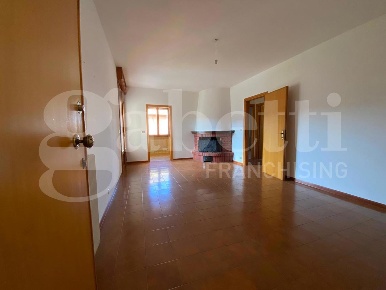 Foto Appartamento in Via Speranza 18, Castel di Casio di 80 m² con 4 locali