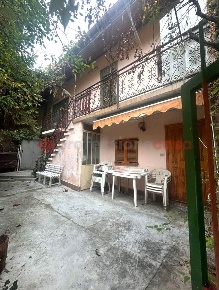 Foto Appartamento in Burdini, Cumiana Centro di 70 m² con 3 locali