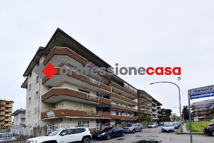 Foto Appartamento in Via Palermo 4, San Nicola la Strada di 124 m²