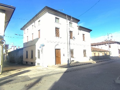 Foto Casa indipendente in Via Steffenini 111, San Colombano al Lambro
