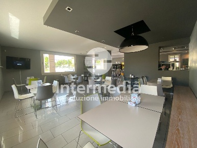 Foto Locale commerciale a Alfianello di 135 m² in vendita