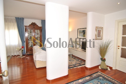 Foto Appartamento in Viale Giovanni Boccaccio 5, Livorno Coteto di 90 m²