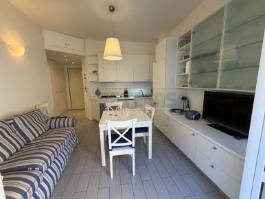 Foto Appartamento in Via Antonio Fogazzaro 5, Loano Centro di 50 m²