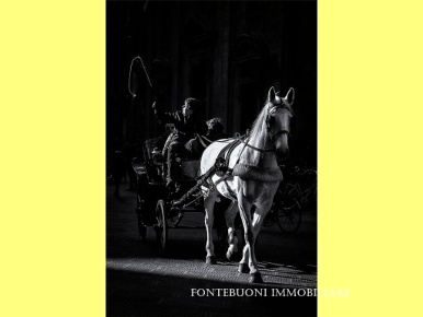 Foto Locale commerciale in PIAZZA DUOMO, Firenze Duomo di 49 m² in vendita