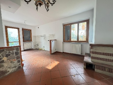 Foto Villa a schiera a Viareggio Torre del Lago di 110 m² con 7 locali