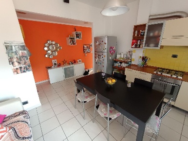 Foto Appartamento a Massa Centro di 50 m² con 2 locali in vendita