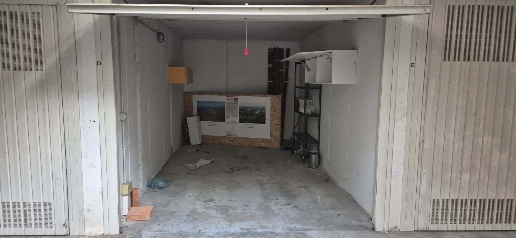 Foto Box a Lesmo di 15 m² con 1 locali in vendita