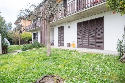 Foto Appartamento a Castel Bolognese Centro di 139 m² con 4 locali
