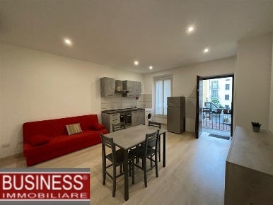 Foto Appartamento in Piazza Santa Maria alla Fontana, Milano Zara di 65 m²