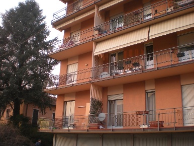 Foto Appartamento a Cernobbio di 90 m² con 3 locali in vendita