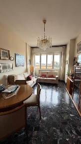 Foto Appartamento in via dagnini, Bologna di 110 m² con 5 locali in vendita