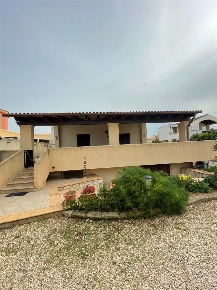 Foto Villa unifamiliare a Marsala Centro Urbano di 395 m² con 8 locali