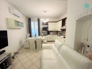 Foto Appartamento a Certaldo Centro di 75 m² con 3 locali in vendita