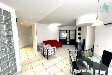 Foto Appartamento a Gambassi Terme Centro di 85 m² in vendita