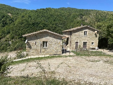 Foto Cessione attività a Gubbio Centro con 12 locali in vendita