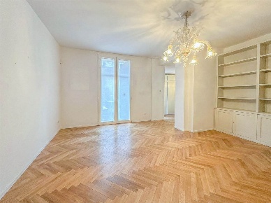 Foto Appartamento a Siena Fuori Porta Camollia di 119 m² con 7 locali